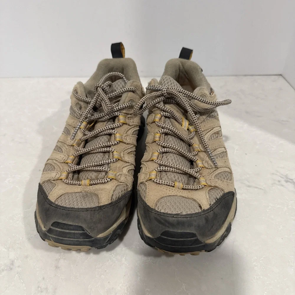 J06020 MERRELL WOMEN'S MOAB 2 VENT HIKING SHOES TAUPE SIZE 8.5 EUC